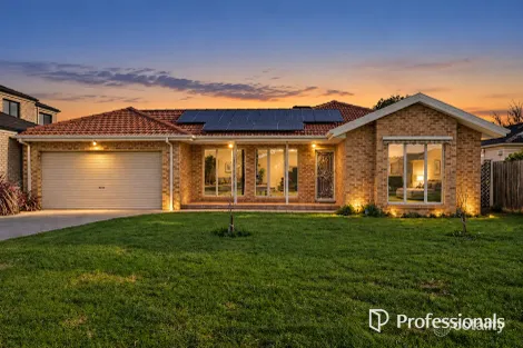 17 Lewiston Dr, Point Cook, VIC 3030