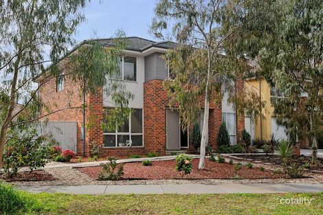 11 Pebble Beach Pl, Heatherton, VIC 3202