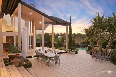 Property photo of 30 Corniche Place Brookfield QLD 4069