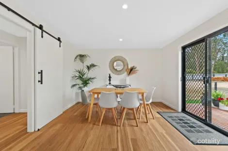 Property photo of 4 Tamboritha Terrace Coongulla VIC 3860