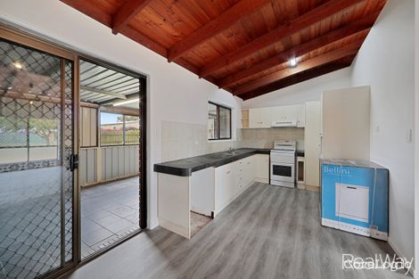 Property photo of 46 Sunset Drive Thabeban QLD 4670