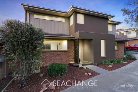 2/13 Lucerne Ave, Mornington, VIC 3931