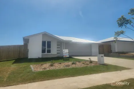 8 Evi Cct, Pialba, QLD 4655
