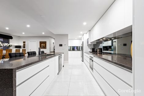Property photo of 21A Damon Road Mount Waverley VIC 3149