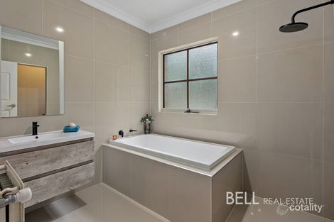 Property photo of 7 Hillcrest Court Cockatoo VIC 3781