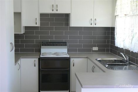 Property photo of 8 Albert Court Alexandra Hills QLD 4161