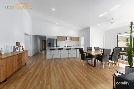 Property photo of 5 Clinker Close North Macksville NSW 2447