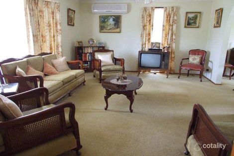 Property photo of 3 Cunningham Crescent Pakenham VIC 3810