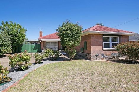24 Lockerly St, Elizabeth Vale, SA 5112