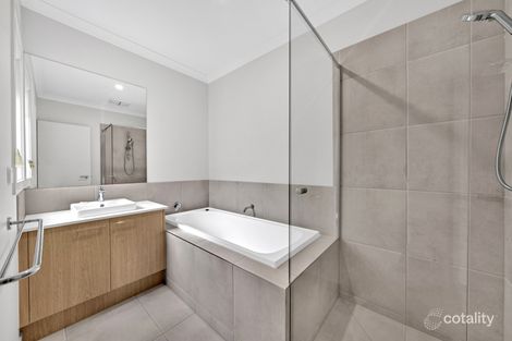 Property photo of 10 Leger Street Manor Lakes VIC 3024