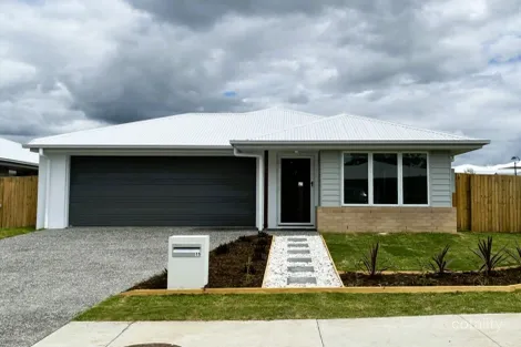 15 Basalt Rd, Greenbank, QLD 4124