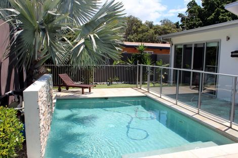 Property photo of 72 Poinciana Boulevard Broadbeach Waters QLD 4218