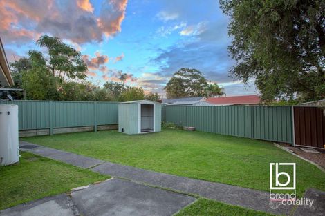 Property photo of 5 Holly Close Lake Haven NSW 2263
