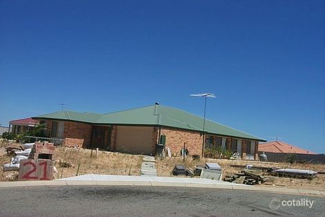 21 Hueston Lkt, Leda, WA 6170