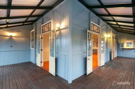 Property photo of 11 Derby Street Highgate Hill QLD 4101