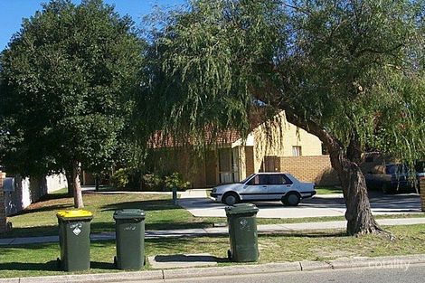 17 Ewart St, Midvale, WA 6056