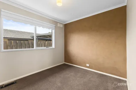 Property photo of 8 Sunset Place Traralgon VIC 3844