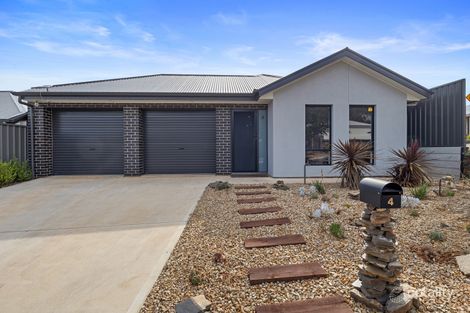 4 Clark Ave, Onkaparinga Hills, SA 5163
