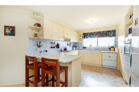 Property photo of 3 Cilento Crescent Lynbrook VIC 3975