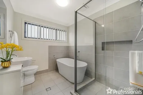 Property photo of 22 Gerygone Street Austral NSW 2179