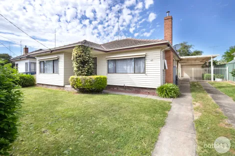 63 Cambridge St, Wendouree, VIC 3355