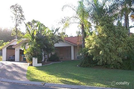 5 Hensman Park Ct, Oxenford, QLD 4210