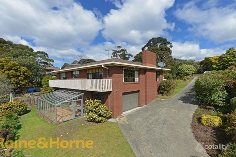 Property photo of 54 St Helens Street Lindisfarne TAS 7015