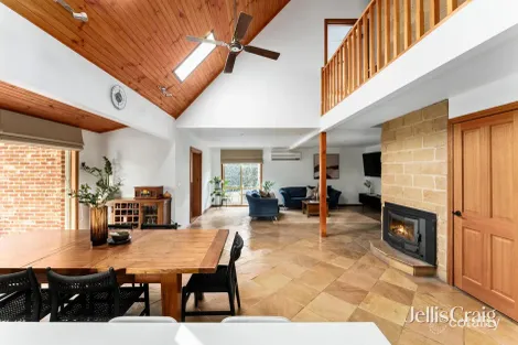 Property photo of 55 Leane Drive Eltham VIC 3095