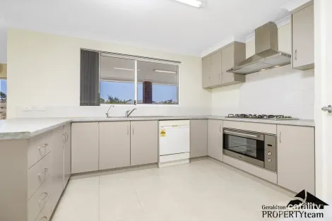 Property photo of 47 Wittenoom Circle White Peak WA 6532