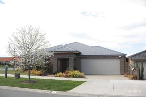 Property photo of 2 Meg Way Berwick VIC 3806