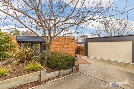 Property photo of 18 Deacon Close Chisholm ACT 2905