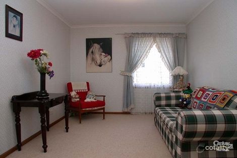 Property photo of 21 Denby Close Christie Downs SA 5164