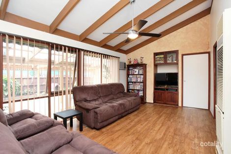 Property photo of 13 Melton Close Werribee VIC 3030