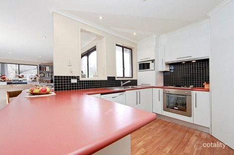 Property photo of 11 Browne Place Kambah ACT 2902