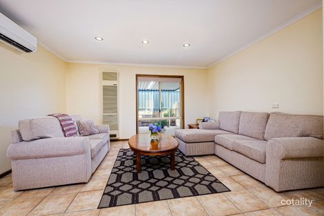 Property photo of 37 McCulloch Crescent West Wodonga VIC 3690