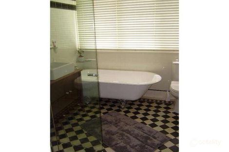 Property photo of 6 Oaklands Road Hazelbrook NSW 2779