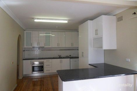 Property photo of 3 Erna Avenue Lansvale NSW 2166