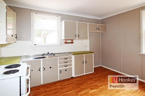 Property photo of 17 Butler Crescent South Penrith NSW 2750