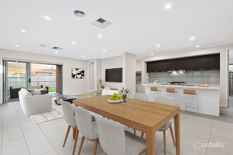 Property photo of 17 Riverstone Boulevard Clyde North VIC 3978