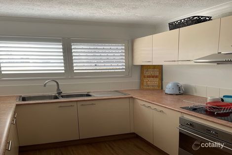 Property photo of 9/4 Adori Street Surfers Paradise QLD 4217