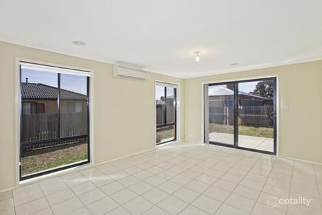 Property photo of 3 Mary Hall Circuit Dunlop ACT 2615