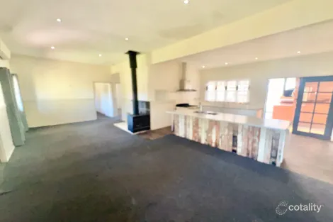 Property photo of 2759 Leyburn Cunningham Road Pratten QLD 4370