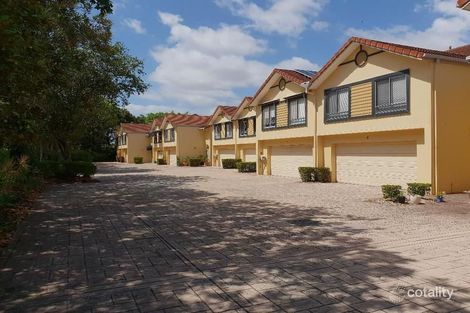 102/125 Santa Cruz Bvd, Clear Island Waters, QLD 4226