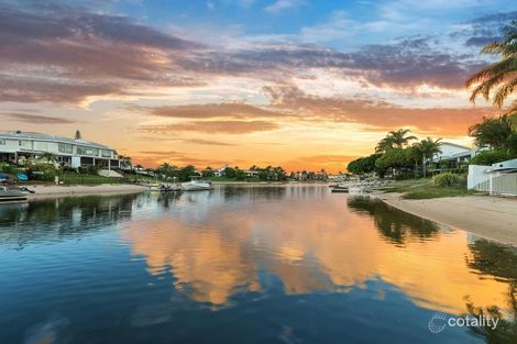 Property photo of 27 Argyle Crescent Bundall QLD 4217