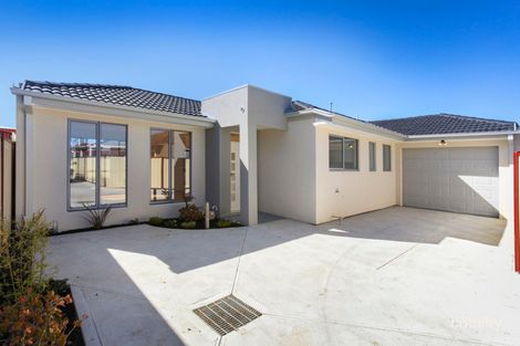 2/14 Charles St, Sunshine North, VIC 3020