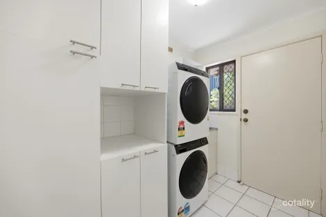Property photo of 4 Citrus Drive Nerang QLD 4211