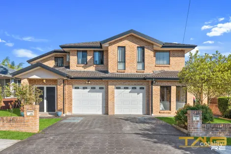 8 Andrews Ave, Toongabbie, NSW 2146