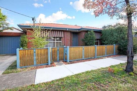 2a Dixon Gr, Blackburn, VIC 3130