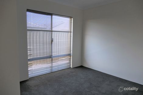 18 Baluran Ave, Brabham, WA 6055