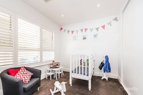 Property photo of 27 Austin Avenue Elwood VIC 3184